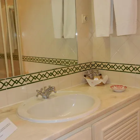 Casa De Fatauncos 4* ווזלה