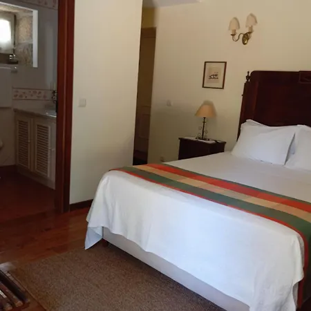 Casa De Fatauncos Pensjonat Vouzela