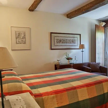 Pensjonat Casa De Fatauncos